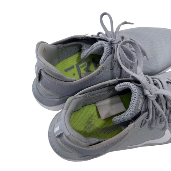 Nike Flex RN Women Running Shoes Size 8 Lightweight Mesh Lace-Up Gray & White - Picture 7 of 16